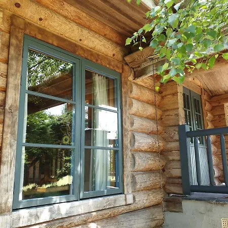 Pear Tree Cabin Chalet