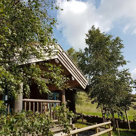 Chalet Pear Tree Cabin Ulverston