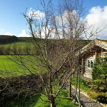 Pear Tree Cabin Alpesi faház Ulverston