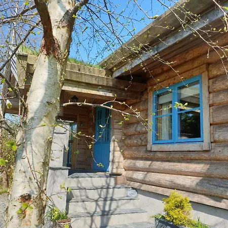 Pear Tree Cabin *