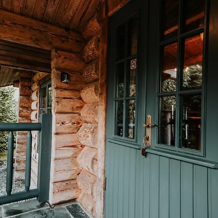 Pear Tree Cabin