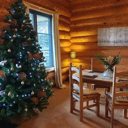 Alpesi faház Pear Tree Cabin *