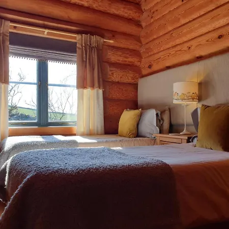 Alpesi faház Pear Tree Cabin *